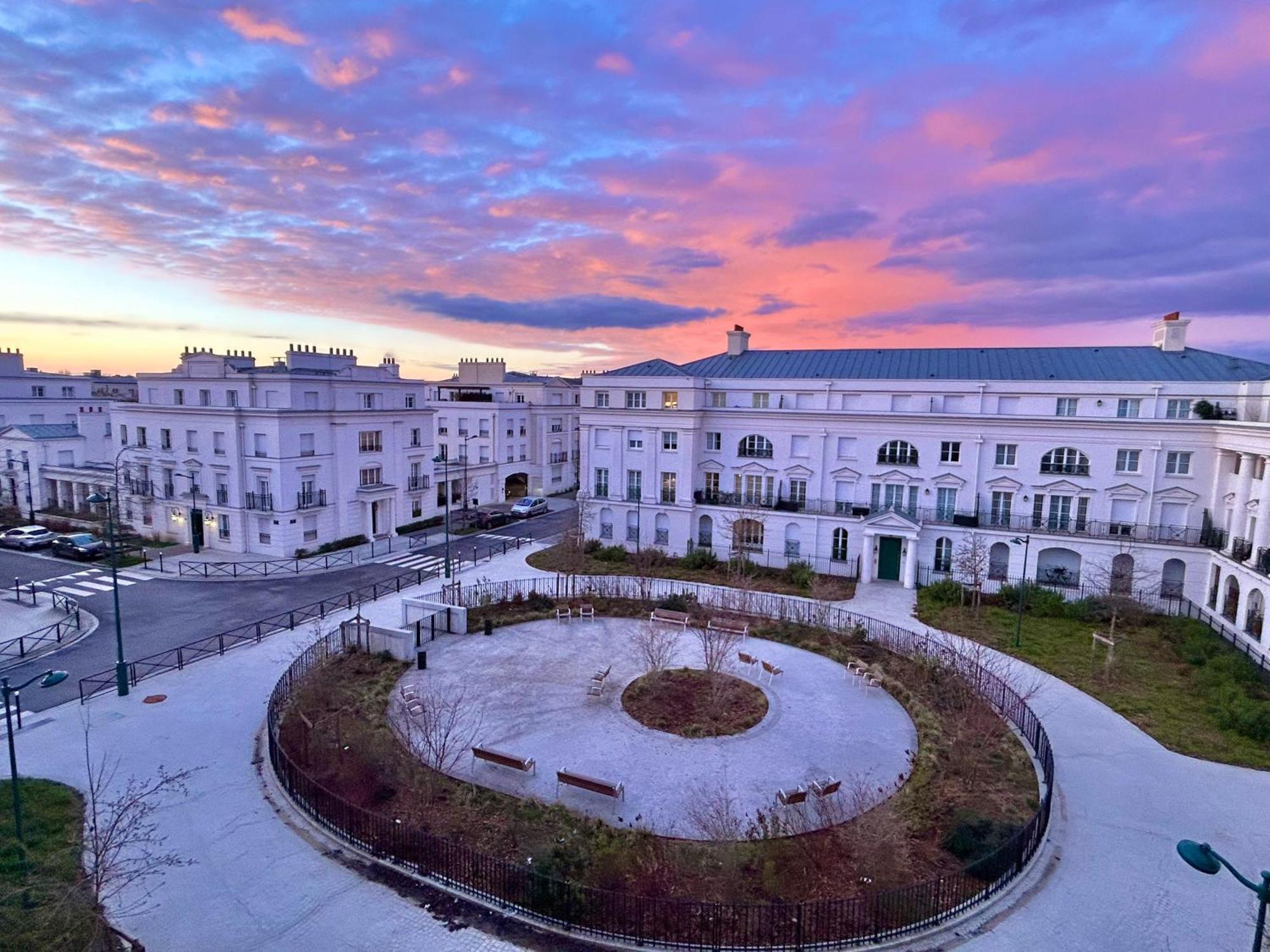 Le Regence, Terrasse, Serris Disney Exterior photo